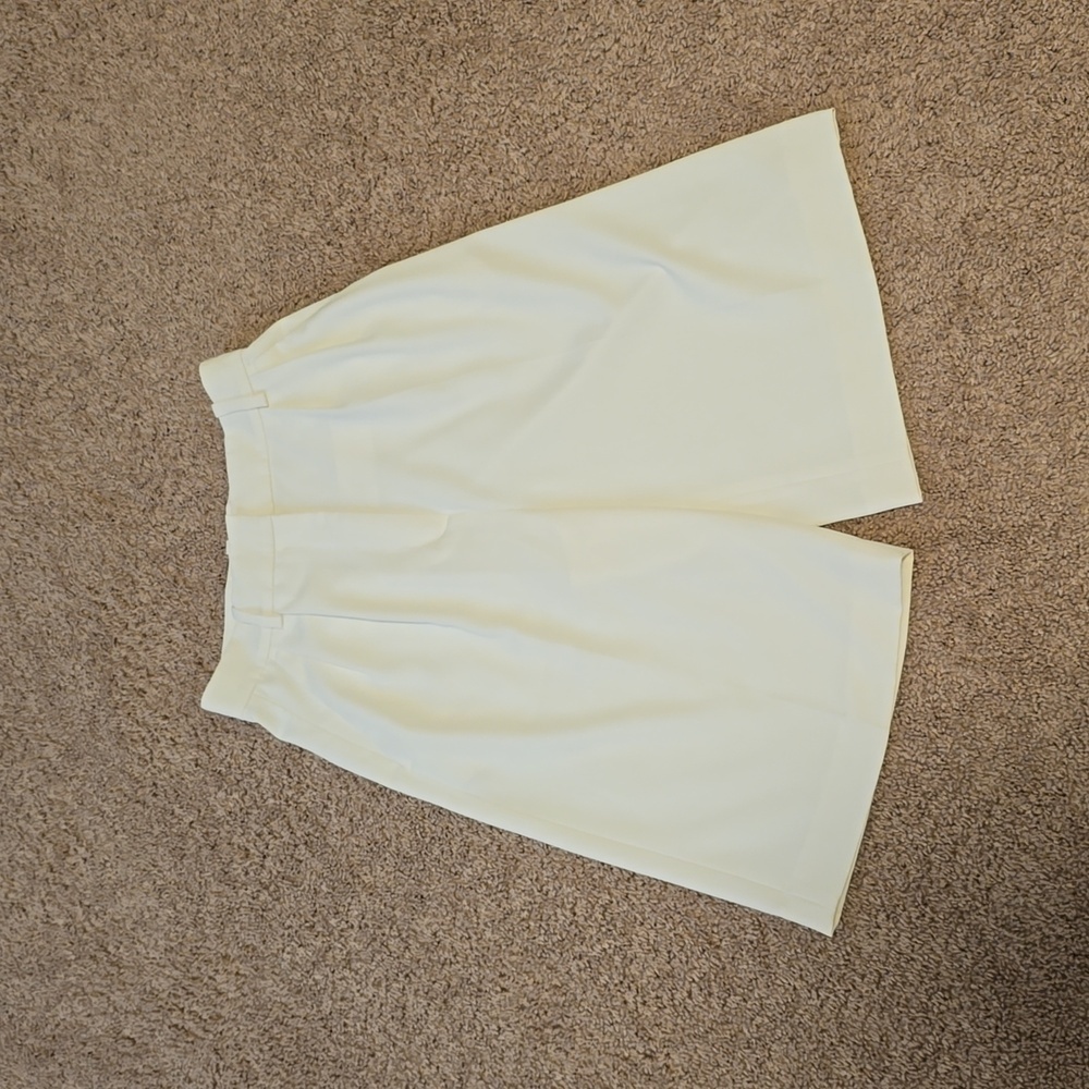 H&M dress shorts.  Size 4